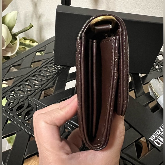 ❌SOLD❌ NWT Versace Jeans Couture Wallet on Chain - Picture 5 of 11